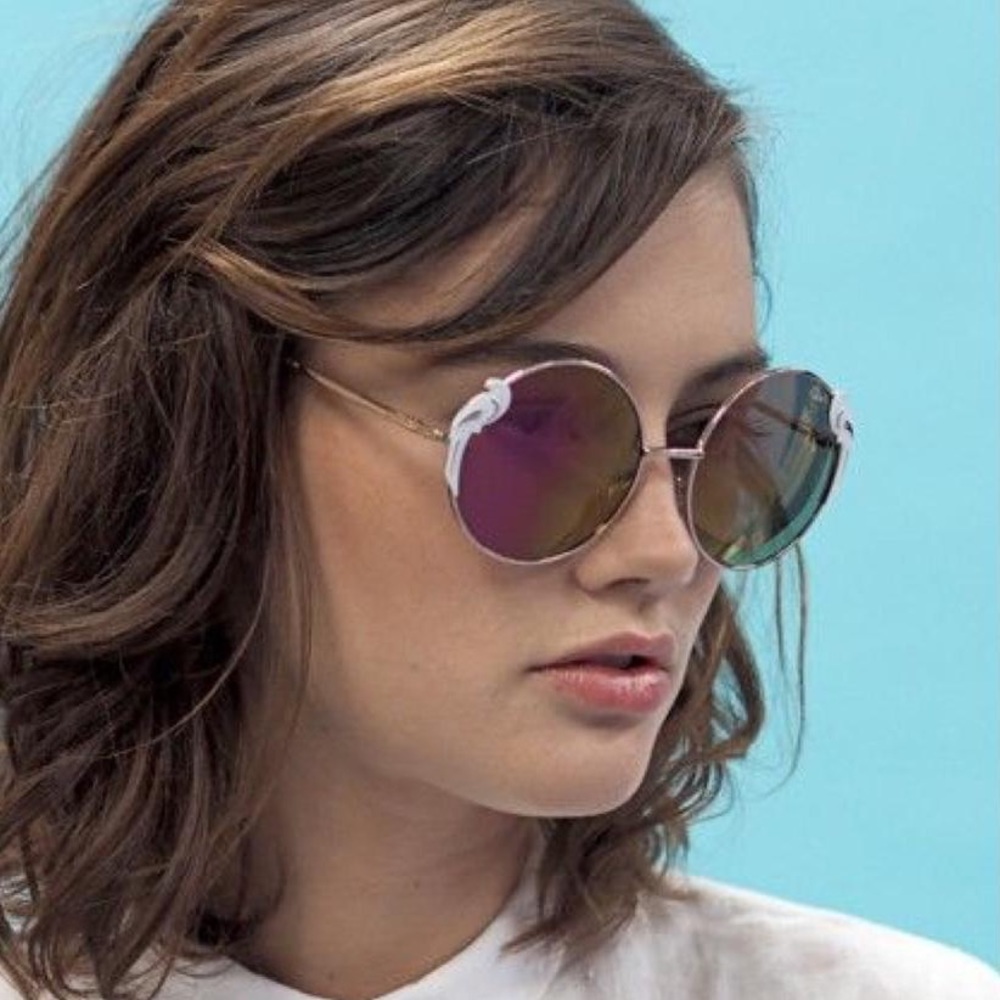 Quay Parrot Sunglasses